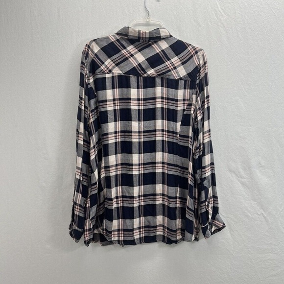 Torrid Womens Flannel Camp Shirt 2XL Black Pink Plaid Button Up Flap Pocket - Picture 5 of 9